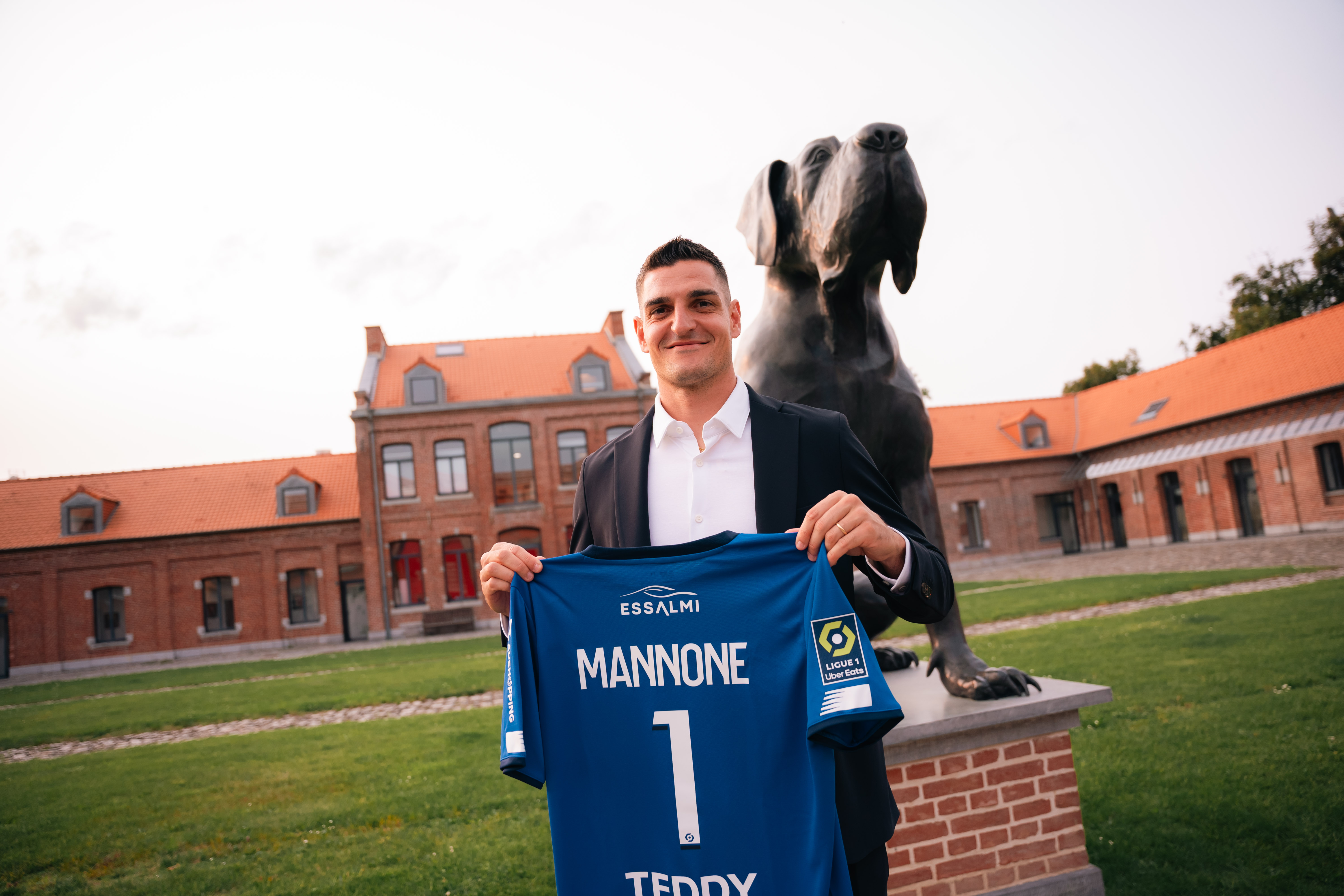 Mannone